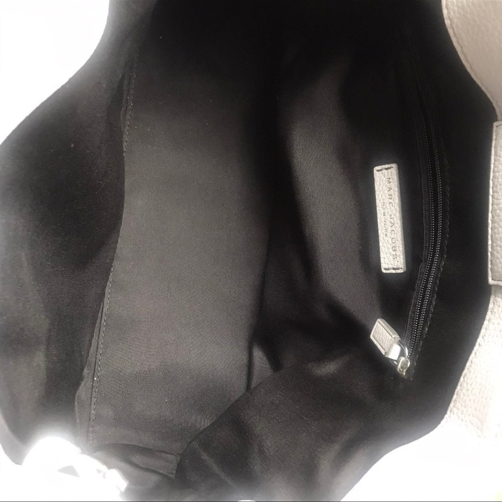 NWT, Marc Jacobs leather shoulder bag - Picture 6 of 7